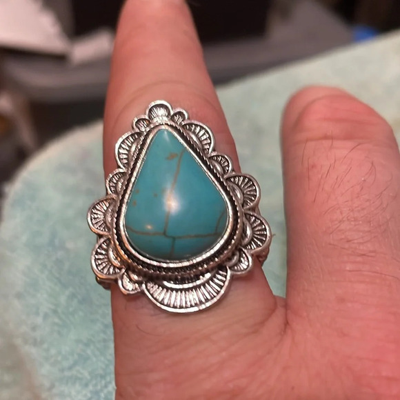 Adjustable turquoise and metal ring 💍 - Picture 3 of 5